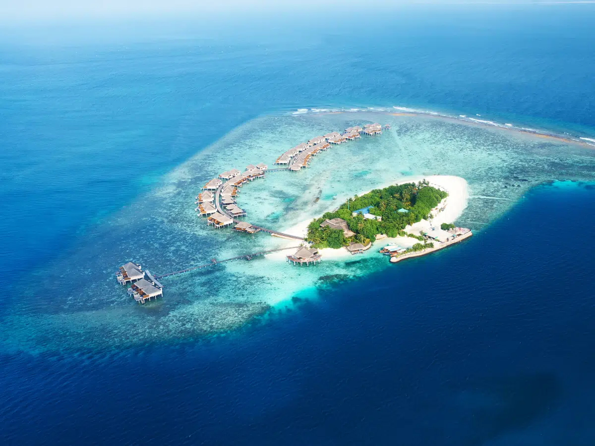 maldives-vacation-cost.png.webp