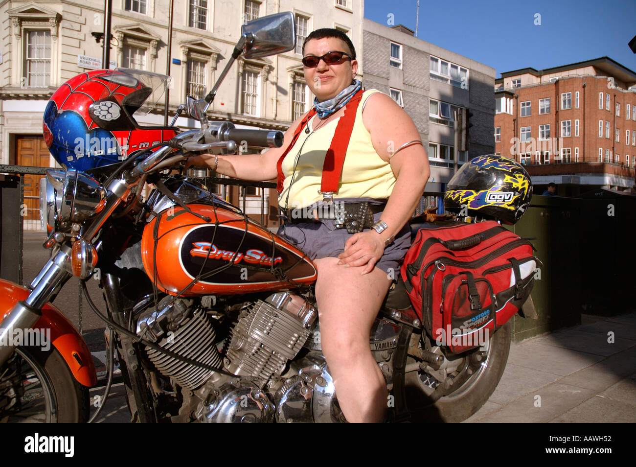 female-biker-on-her-motorbike-in-central-london-AAWH52.jpg