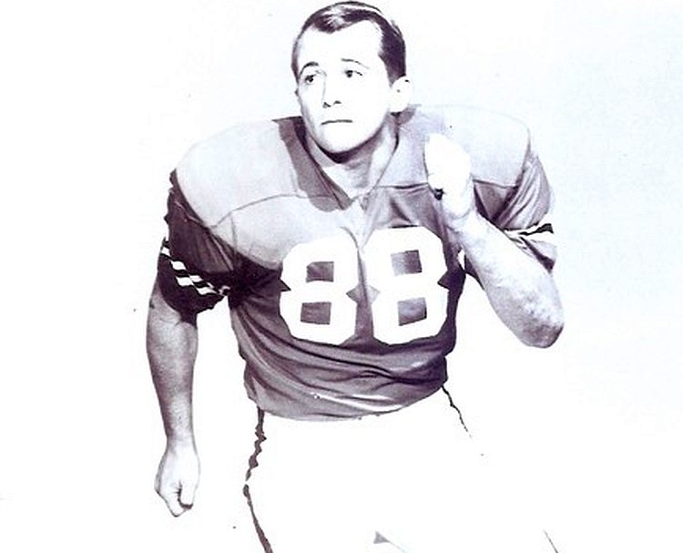 Jerry-Varnado-UGA-Football-1962-1966.jpg