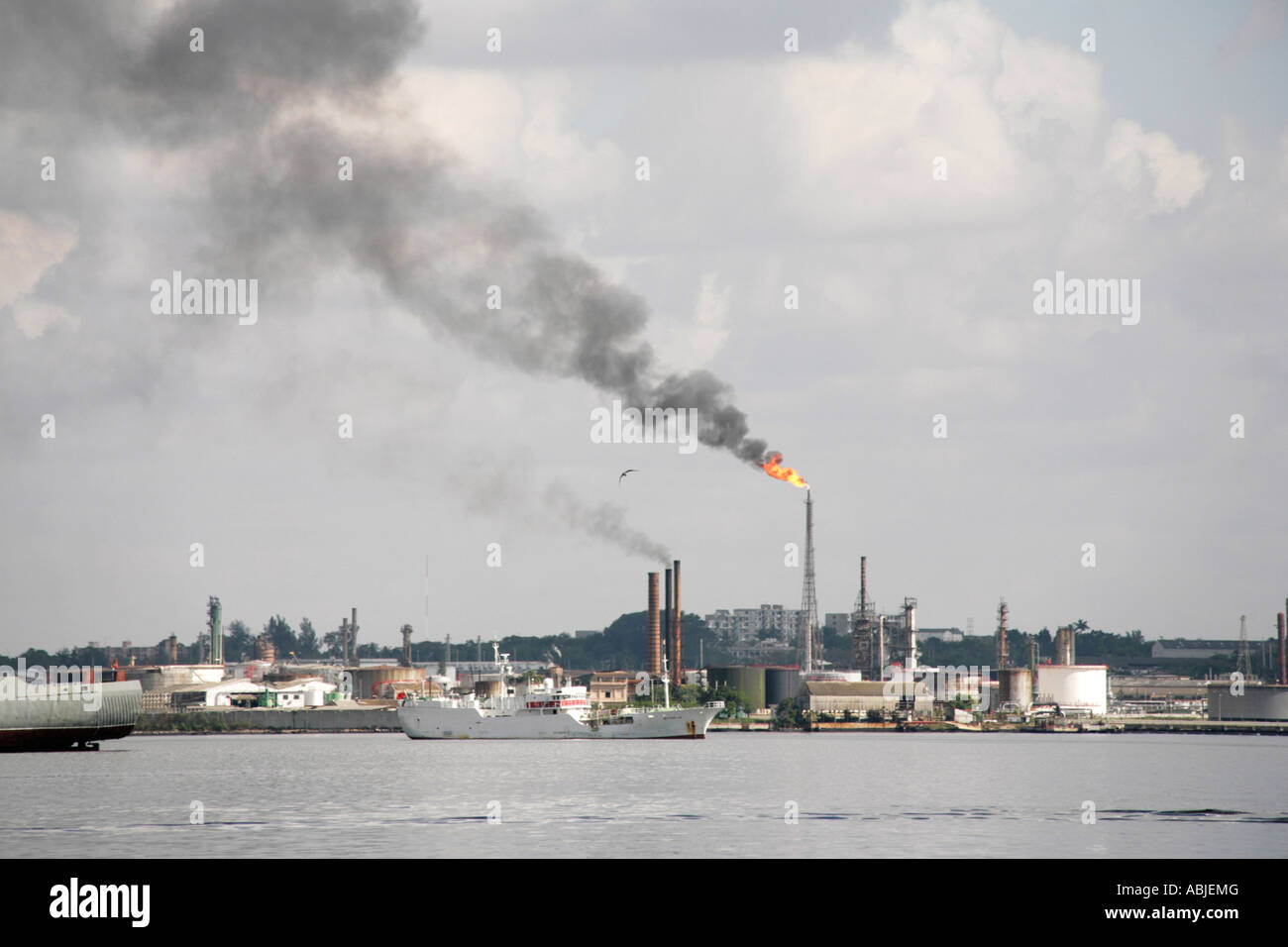 stock-photo-of-the-oil-refinery-and-harbour-havana-cuba-ABJEMG.jpg