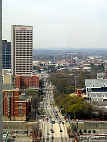 220px-North_Avenue_and_Coca-Cola_Headquarters_-_Atlanta%2C_Georgia.jpg